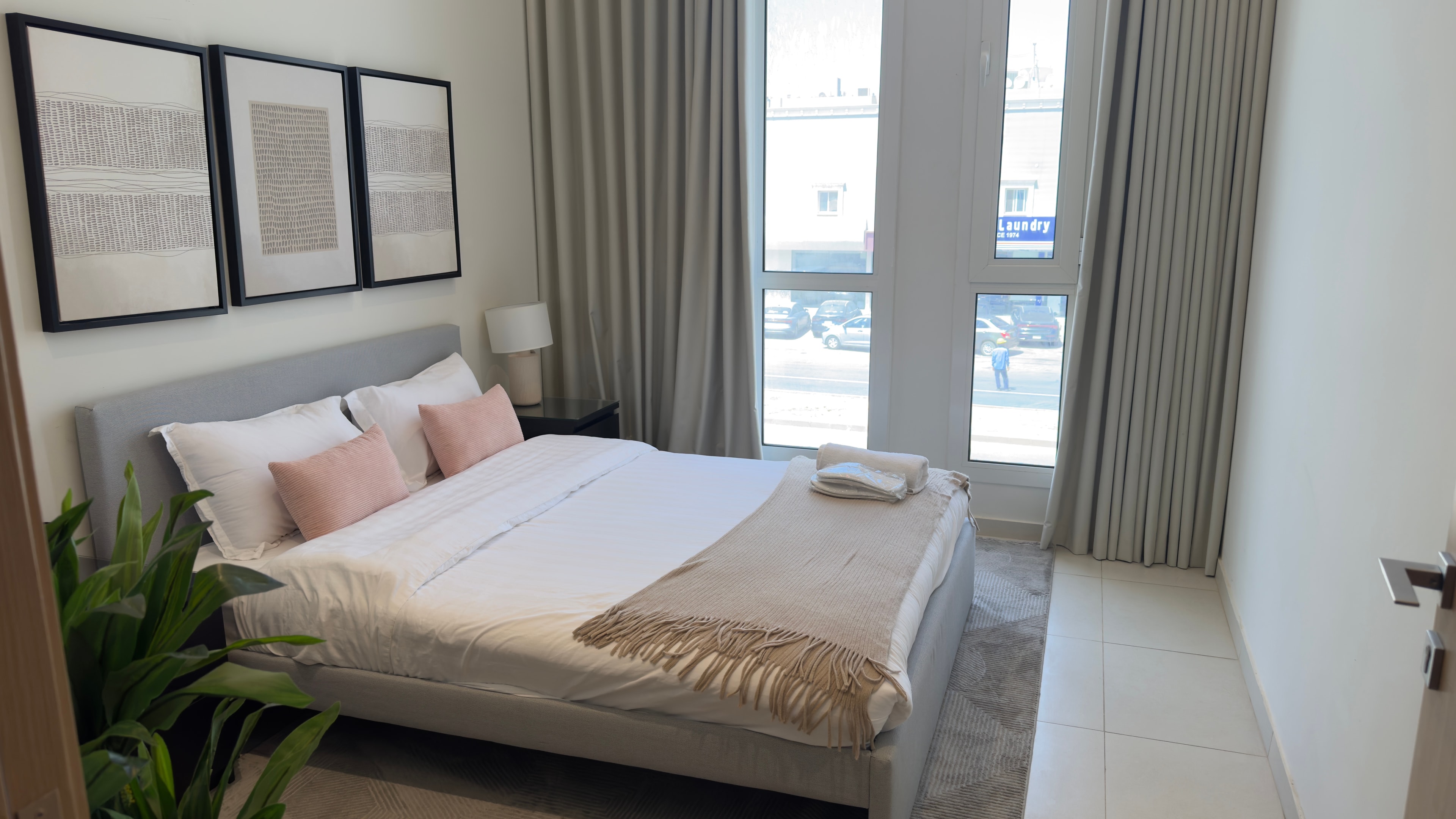 شقه صالة و ثلاث غرف نوم 3