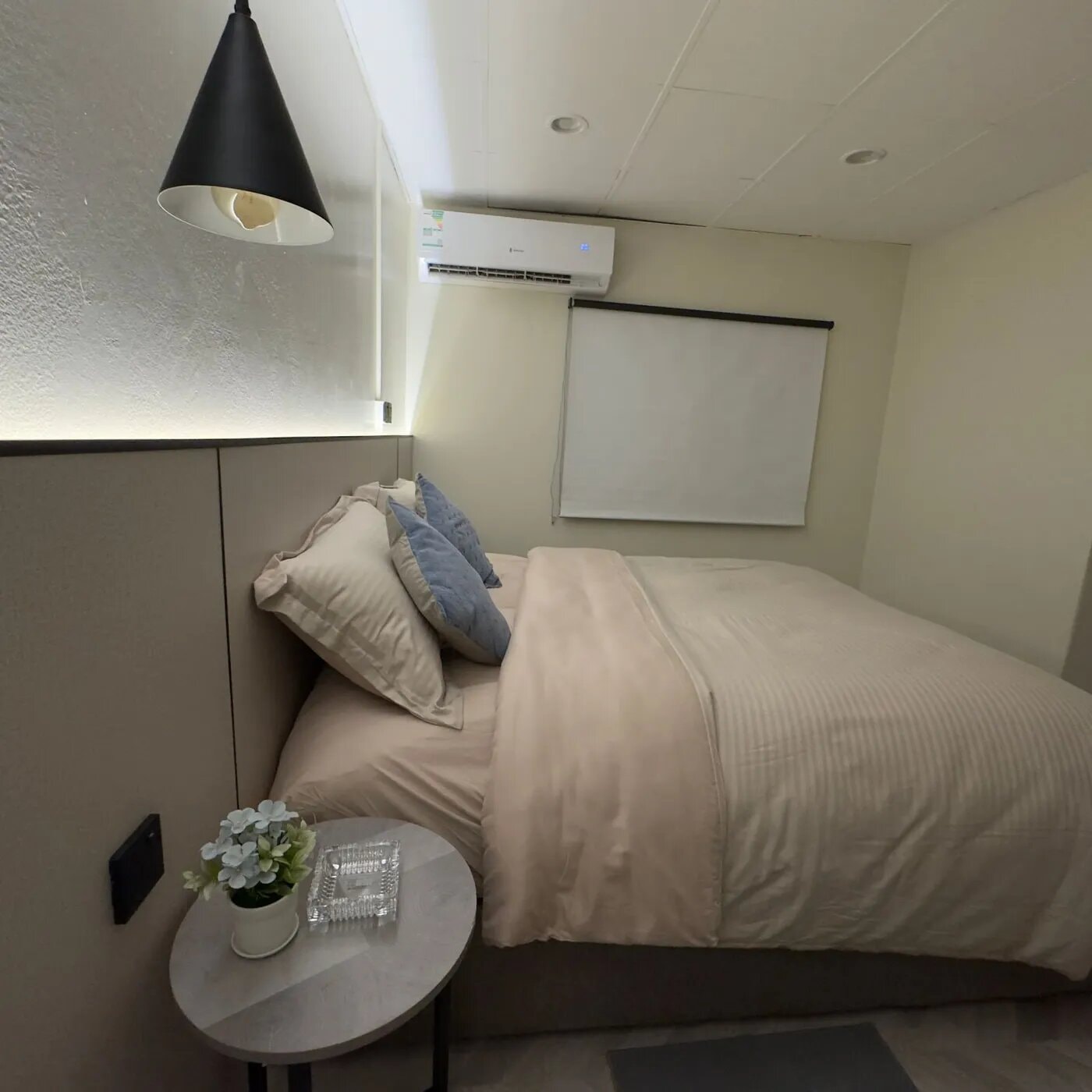 شقة بغرفة نوم وصالة بدخول ذكي 5