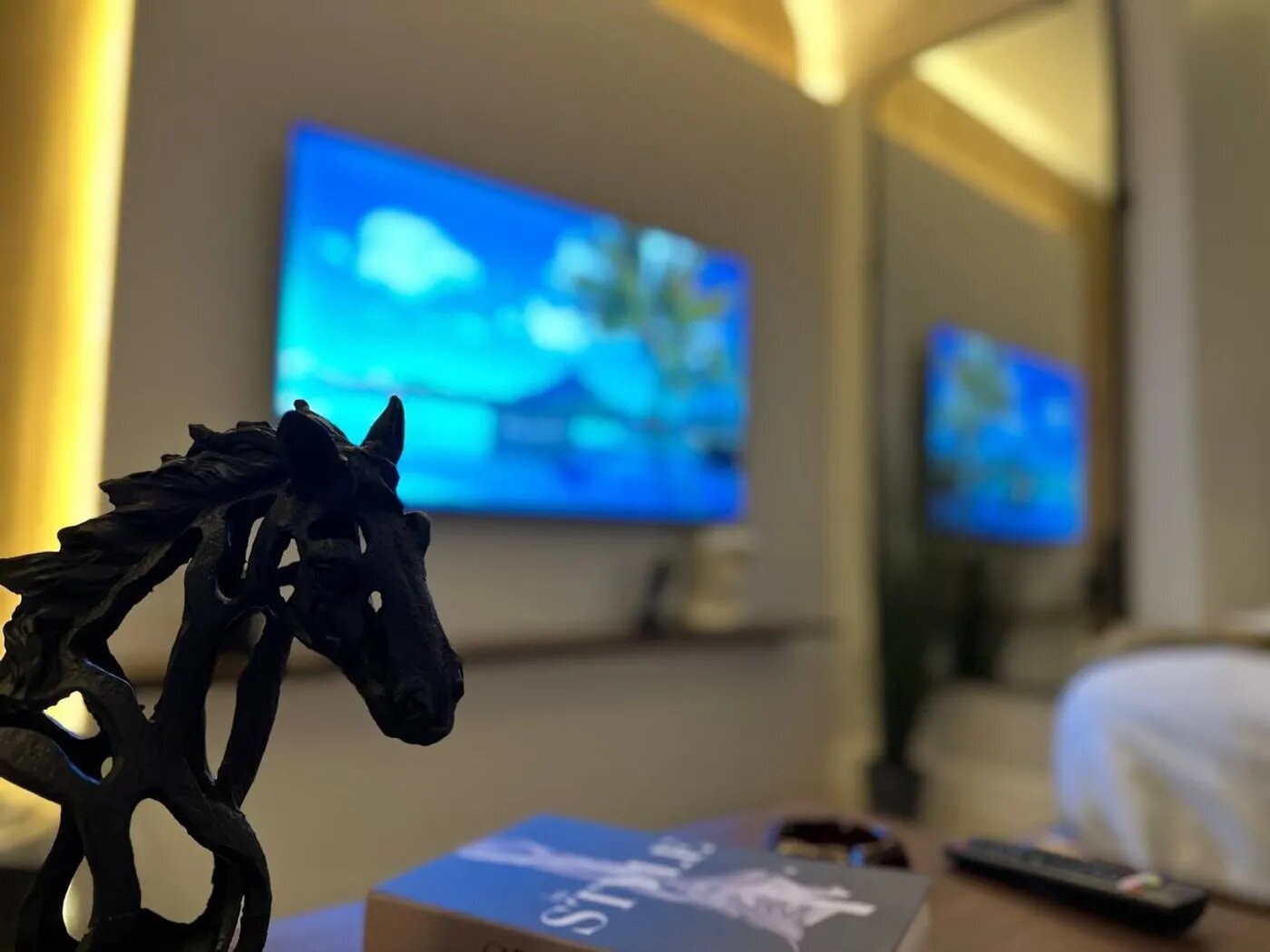 استديو مميز E4 6