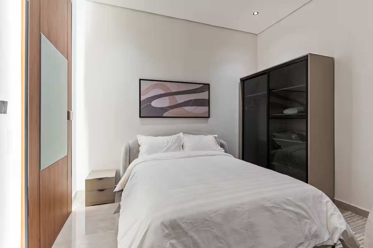 استوديو بوليفارد HN3 8