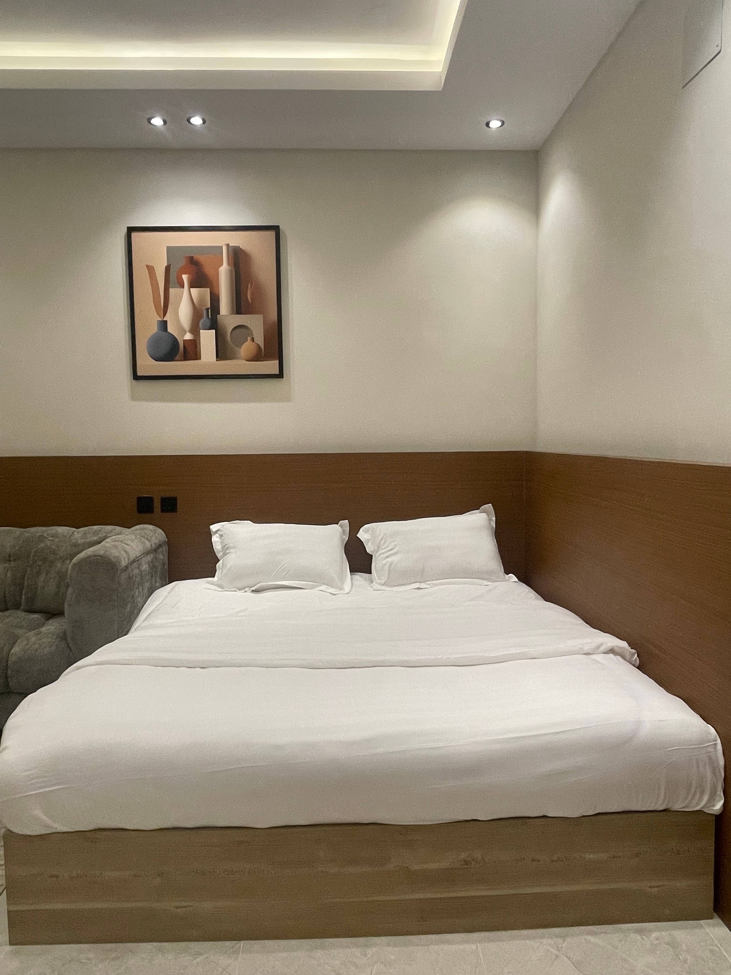 استديو انيق وراقي 1