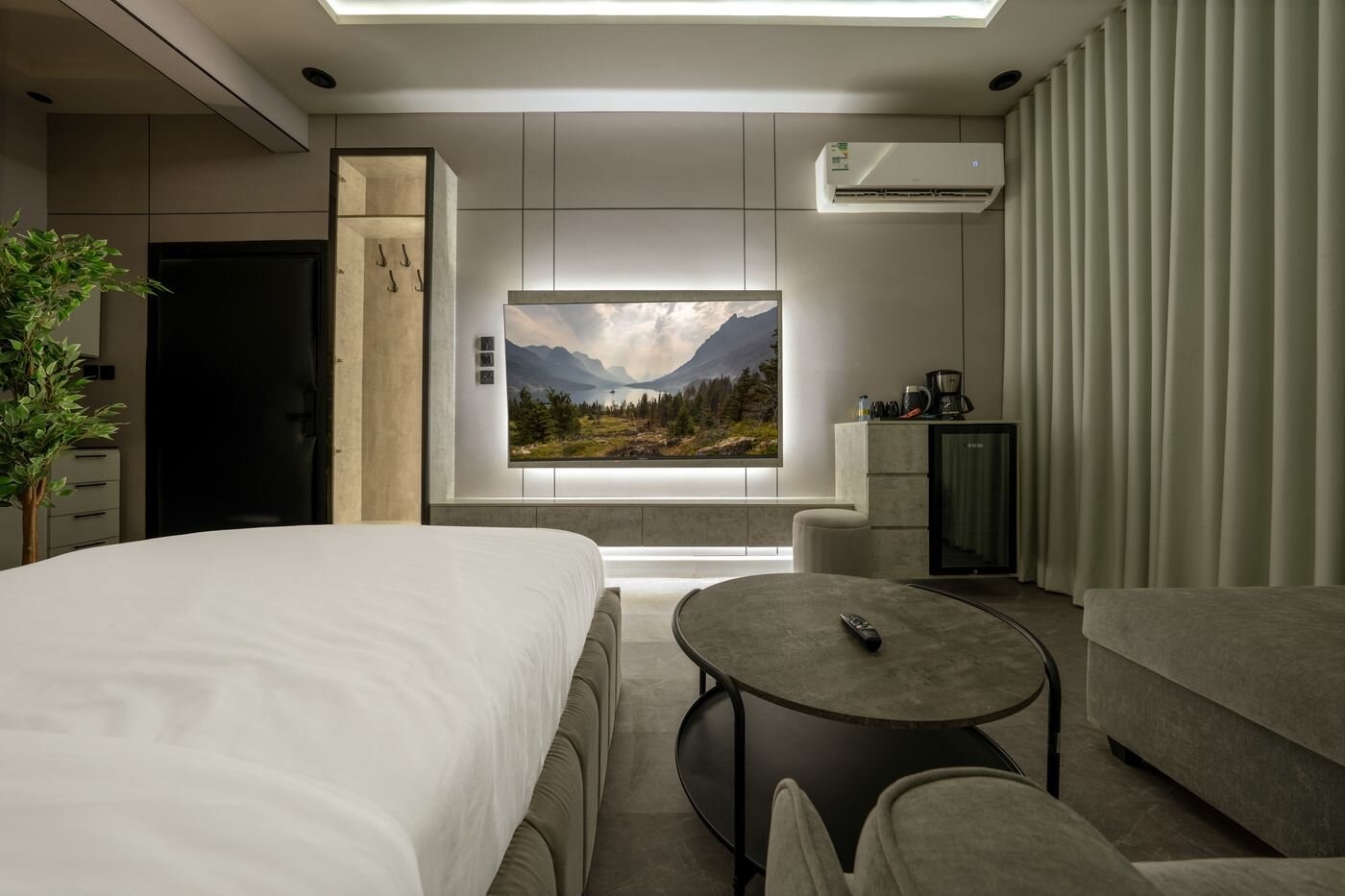 استديو هادئ بسرير ماستر دخول ذكي 1