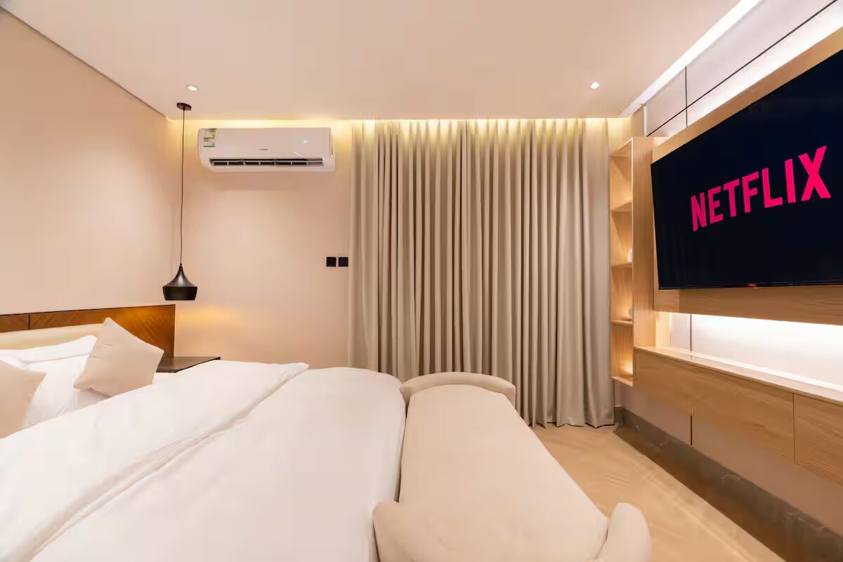 استديو فاخر 5