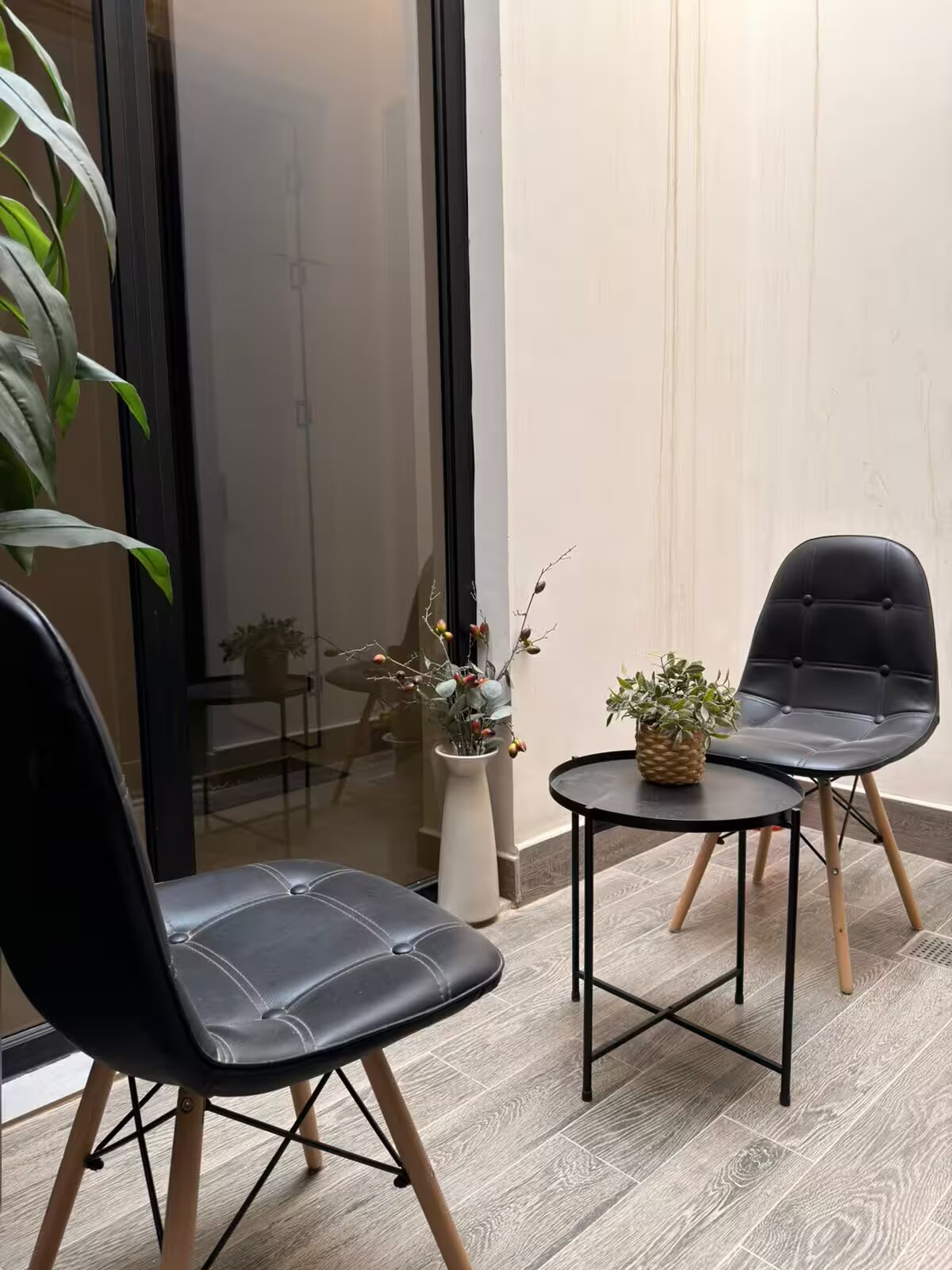 غرفتا نوم و صالة 7