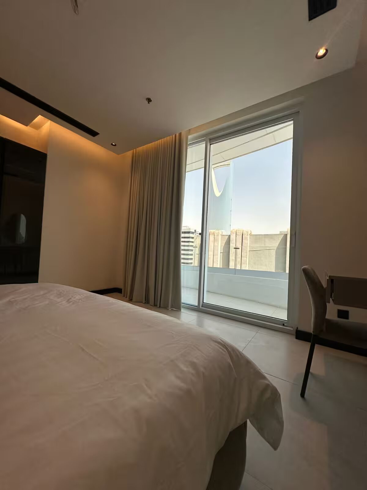 أمارا-2BRمسبح إنفيني 5