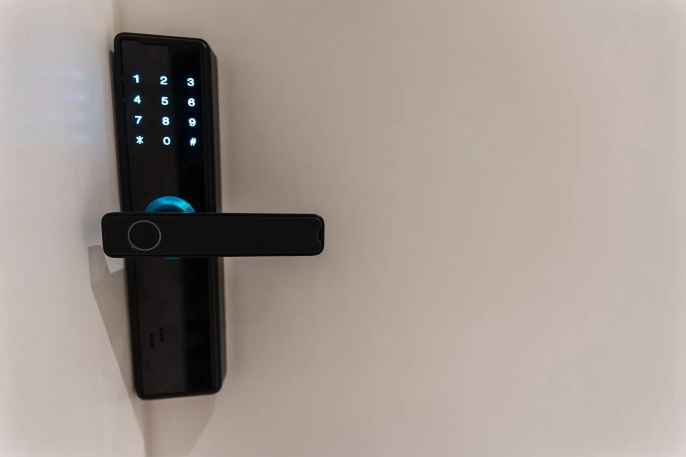 شقة بغرفة نوم ومعيشة 10